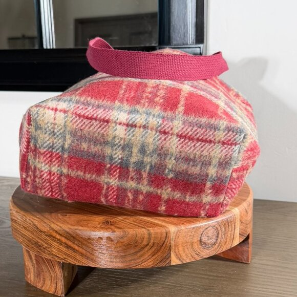 Red Plaid Mini Tote w/ Fuzzy Keychain Charm – NWOT - Picture 5 of 9